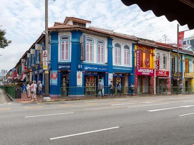 Angle de Buffalo Road et Serangoon Road