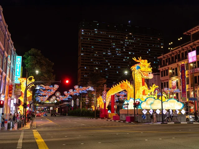 Dragon lumineux à Chinatown