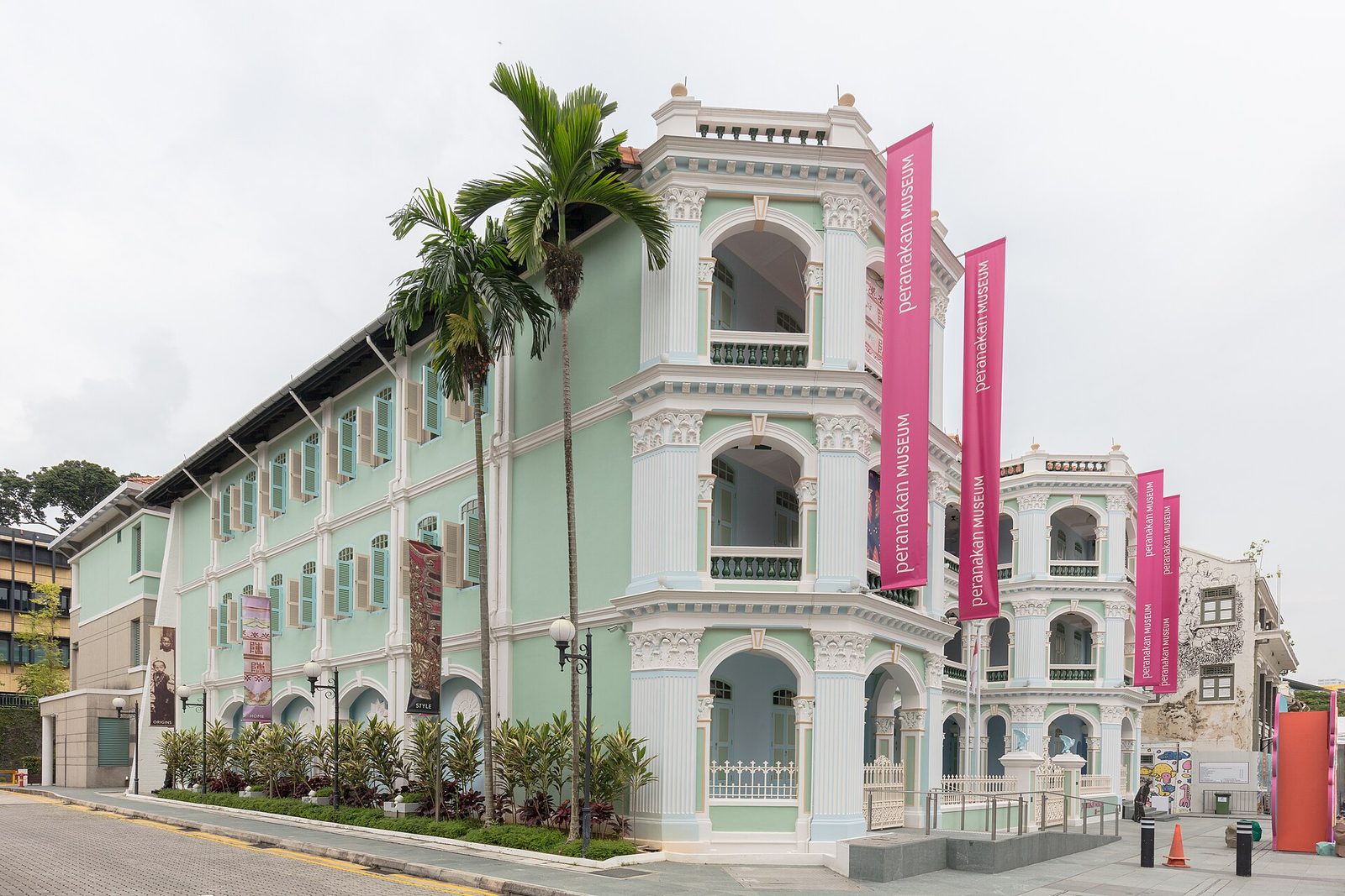 Le Peranakan Museum