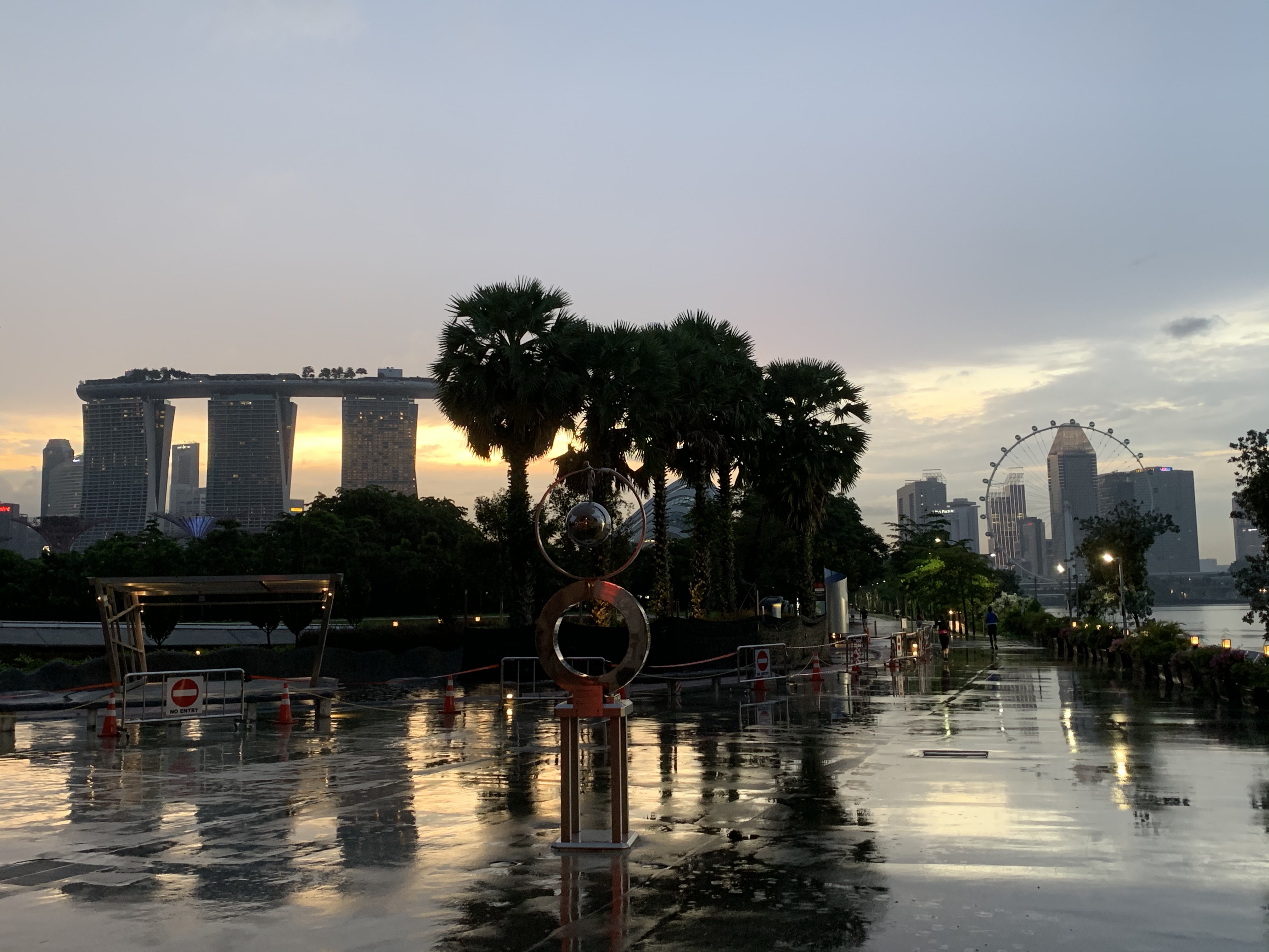 Vers Marina Barrage